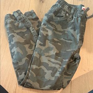 Levi's Kids Green Camouflage Joggers- size 10